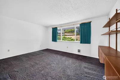 9309 Peacock Hill Avenue, Gig Harbor, WA 98332 - Photo 19