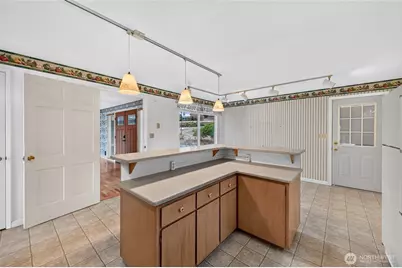 9309 Peacock Hill Avenue, Gig Harbor, WA 98332 - Photo 13