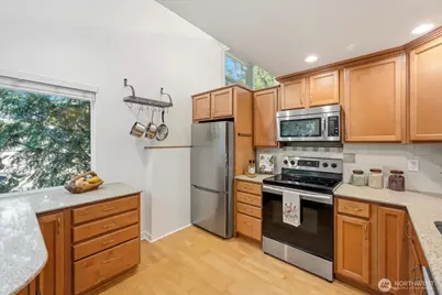 11411 102nd Court NE, Kirkland, WA 98033 - Photo 9