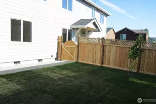 6628 Bailey St SE, Lacey, WA 98513 - Photo 3
