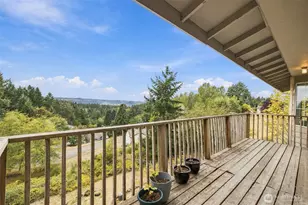 16408 39th St Ct E, Lake Tapps, WA 98391 - Photo 3