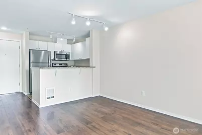 323 Queen Anne Avenue N #510, Seattle, WA 98109 - Photo 11