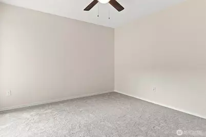 323 Queen Anne Avenue N #510, Seattle, WA 98109 - Photo 15