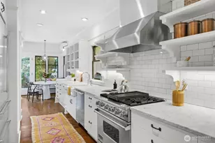 415 Wheeler St, Seattle, WA 98109 - Photo 11