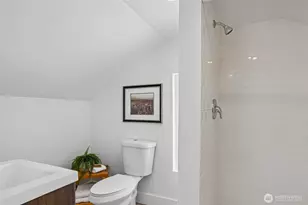 4323 15th Ave S, Seattle, WA 98108 - Photo 15