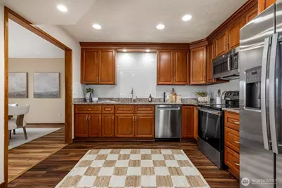 1070 5th Avenue S #207, Edmonds, WA 98020 - Photo 7