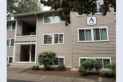 10004 NE 120th Lane #A202, Kirkland, WA 98034 - Photo 1