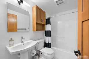 906 11th St, Bellingham, WA 98225 - Photo 29