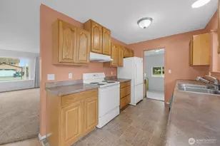 9205 50th Ave NE, Marysville, WA 98270 - Photo 9