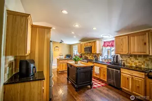 18716 215th Ave E, Orting, WA 98360 - Photo 13