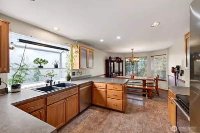 21528 102nd Street E, Bonney Lake, WA 98391 - Photo 5