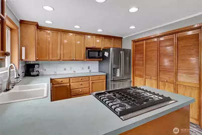 18686 Jolly Road, Burlington, WA 98233 - Photo 13
