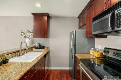 2413 NW 59th Street #E201, Seattle, WA 98107 - Photo 5