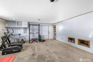15704 121st Ave SE, Renton, WA 98058 - Photo 17