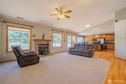 10800 NW 13th Place, Salmon Creek, WA 98685 - Photo 9
