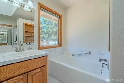 10800 NW 13th Place, Salmon Creek, WA 98685 - Photo 19
