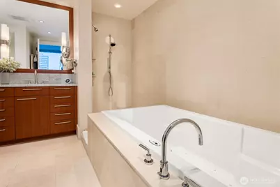 1521 2nd Avenue #2101, Seattle, WA 98101 - Photo 17