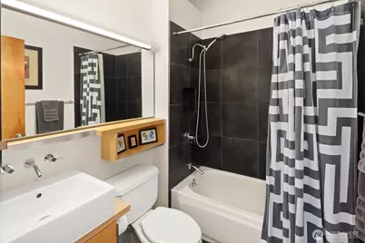 1519 3rd Avenue #504, Seattle, WA 98101 - Photo 19