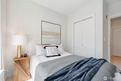 1410 E Pine Street #W307, Seattle, WA 98122 - Photo 13