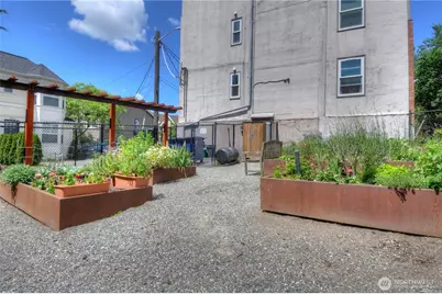 1410 E Pine Street #W307, Seattle, WA 98122 - Photo 35
