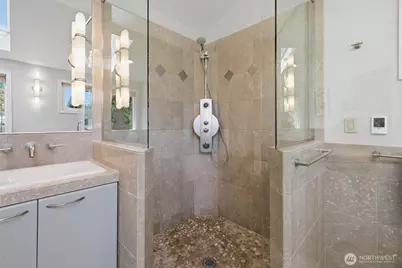 2209 W Lake Sammamish Parkway NE, Redmond, WA 98052 - Photo 15