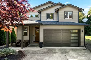 4404 Forest Dr, Everett, WA 98203 - Photo 1