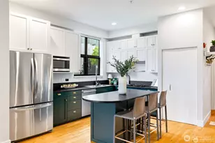 615 E Pike St, Seattle, WA 98122 - Photo 7
