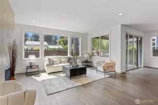 11823 NE 70th Ln, Kirkland, WA 98033 - Photo 3