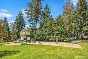 11317 NE 117th St, Kirkland, WA 98034 - Photo 27