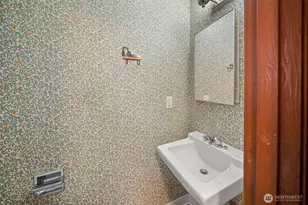 237 Y St SE, Tumwater, WA 98501 - Photo 25