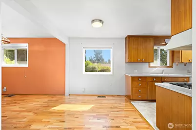 19233 83rd Place W, Edmonds, WA 98026 - Photo 7