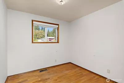 19233 83rd Place W, Edmonds, WA 98026 - Photo 15