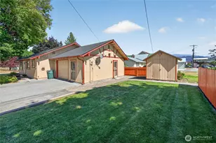 110 Central Ave, Leavenworth, WA 98826 - Photo 3