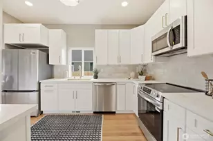 2018 Oakes Ave, Everett, WA 98201 - Photo 9