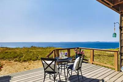 2285 W Beach Road #C, Oak Harbor, WA 98277 - Photo 13
