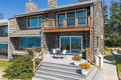 2285 W Beach Road #C, Oak Harbor, WA 98277 - Photo 29