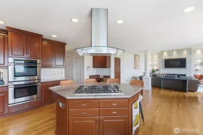 17288 SE 57th Place, Bellevue, WA 98006 - Photo 13