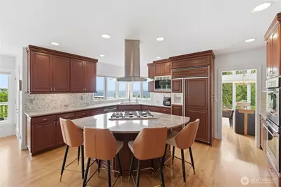 17288 SE 57th Place, Bellevue, WA 98006 - Photo 15