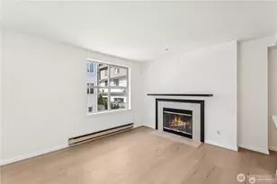 769 Hayes St, Seattle, WA 98109 - Photo 9