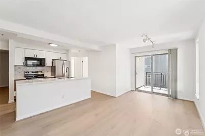 769 Hayes Street #405, Seattle, WA 98109 - Photo 3