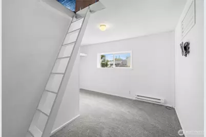 1442 E Whidbey Avenue, Oak Harbor, WA 98277 - Photo 29