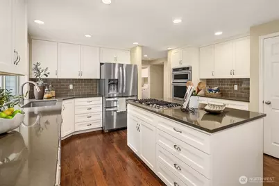 4705 191st Place NE, Sammamish, WA 98074 - Photo 15