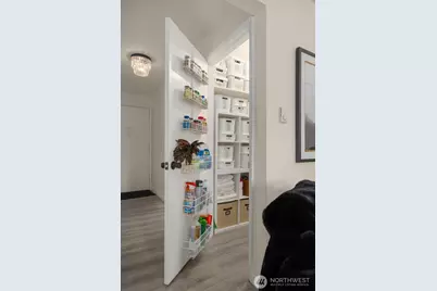 8701 35th Avenue NE #10, Seattle, WA 98115 - Photo 13