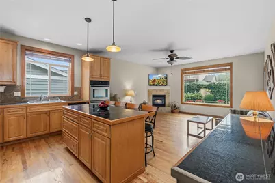 5120 115th Street SE, Everett, WA 98208 - Photo 9