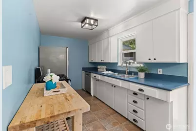 20322 21st Avenue NE, Shoreline, WA 98155 - Photo 15