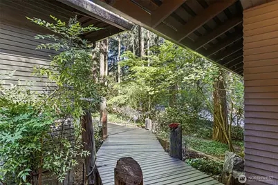 12929 NE 25th Place, Bellevue, WA 98005 - Photo 9