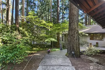 12929 NE 25th Place, Bellevue, WA 98005 - Photo 7