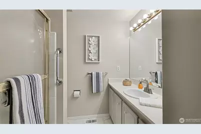 14121 SE Fairwood Boulevard, Renton, WA 98058 - Photo 17