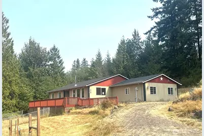 208 Vogel Road, Castle Rock, WA 98611 - Photo 1