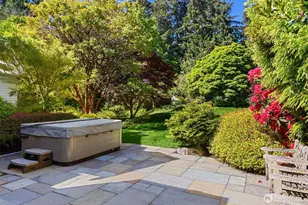 10017 Edgecombe Pl NE, Bainbridge Island, WA 98110 - Photo 31